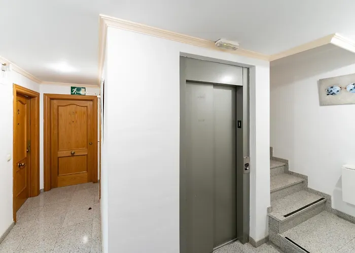 Malagasuite El Levante Apartament *