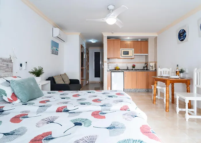 Malagasuite El Levante Apartament *