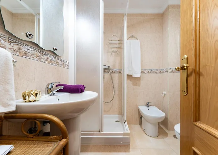 Malagasuite El Levante Apartament